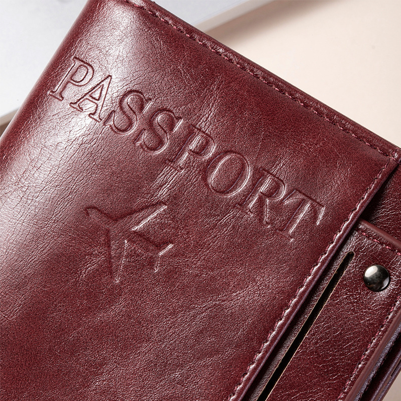 Passport Holder and Wallet in  - Useful Tech Accessories incelemesi ve fiyatı