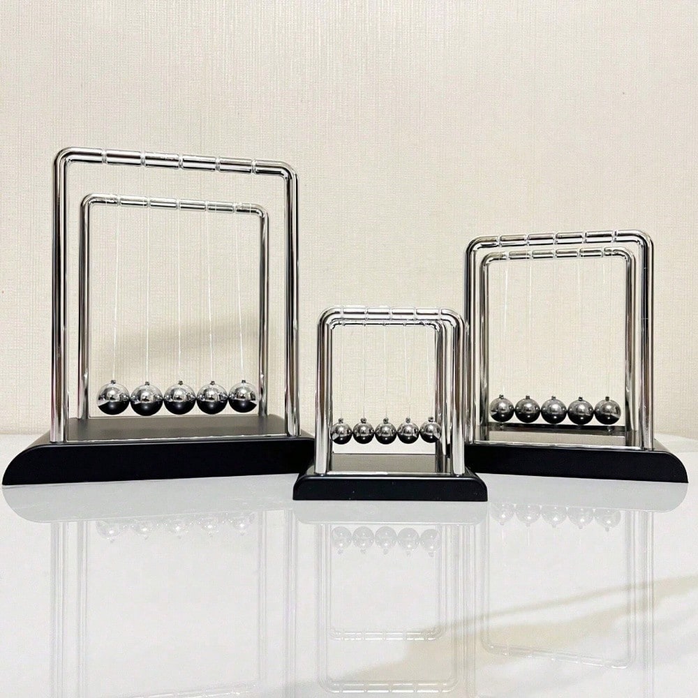 Black Metal Newton's Cradle Ba - Tech Accessories Usa incelemesi ve fiyatı